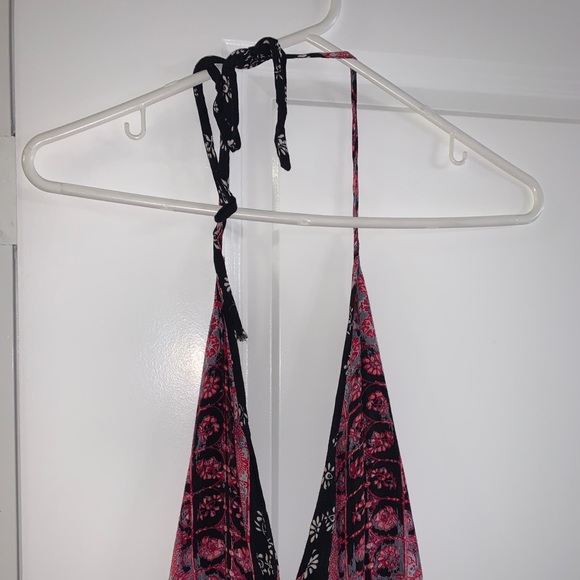 Patterned halter romper - Picture 3 of 4